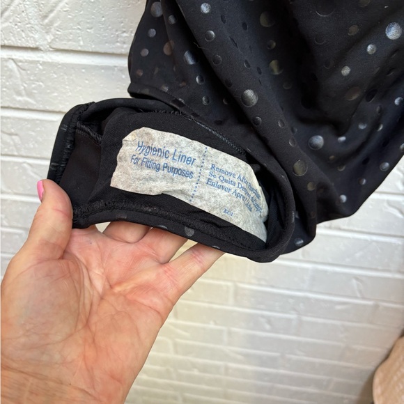 Cole of CA NWT black with silver dots one piece swimsuit size 14 - Picture 3 of 6